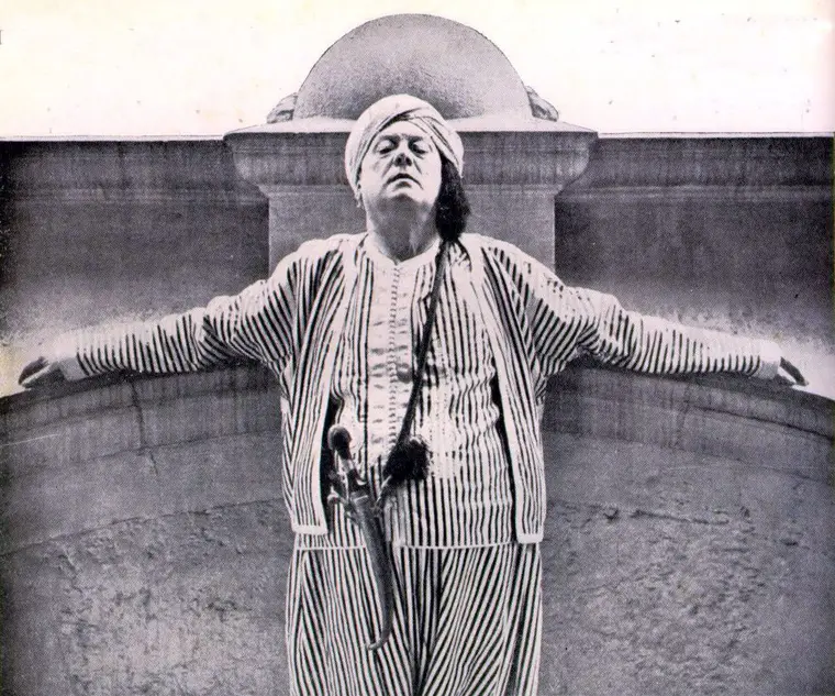 A Fraude de Aleister Crowley: O Caso do Libelo de 'The Book of the Law'