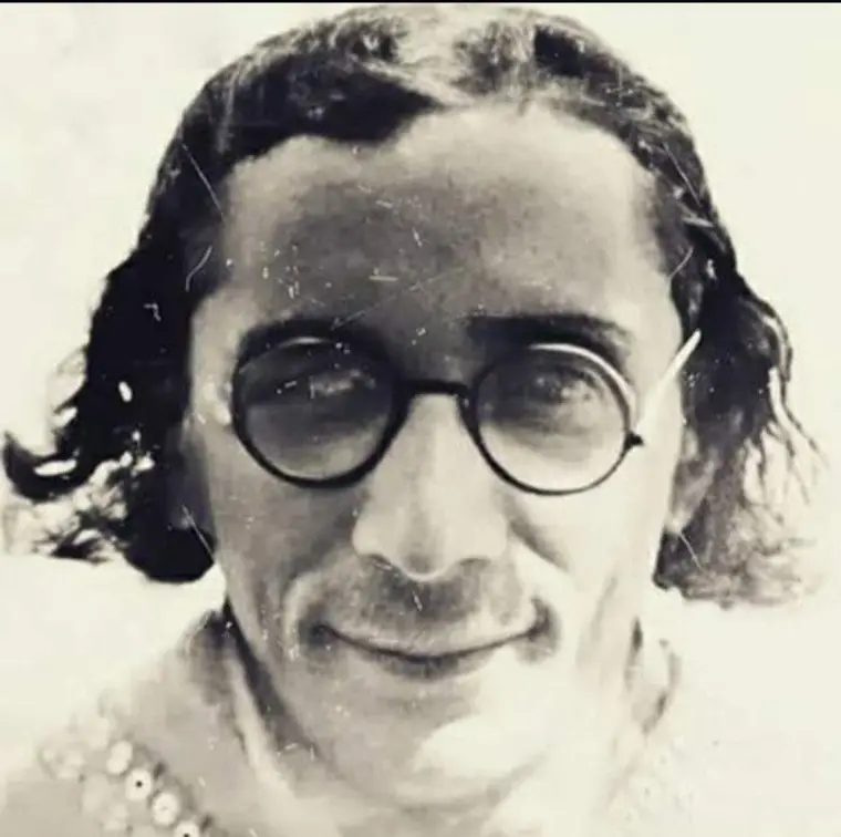 A Iniciação Xamânica de Carlos Castaneda: A Relação entre o Xamanismo e a Antropologia