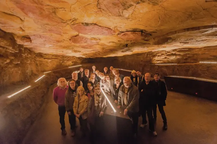 Cavernas de Altamira: A Arte Rupestre e o Misticismo Pré-Histórico