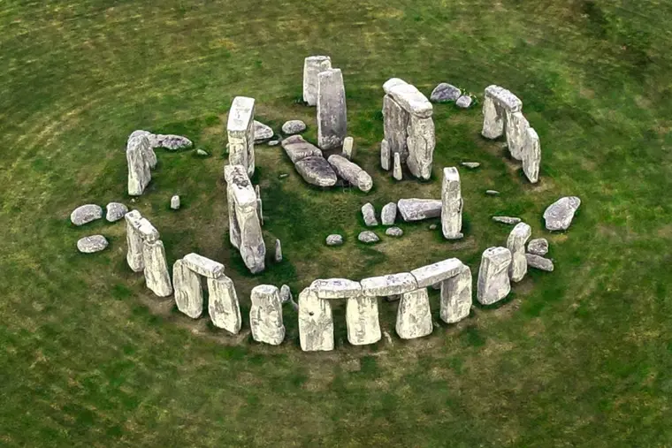 Externsteine e a Tradição Esotérica da Europa