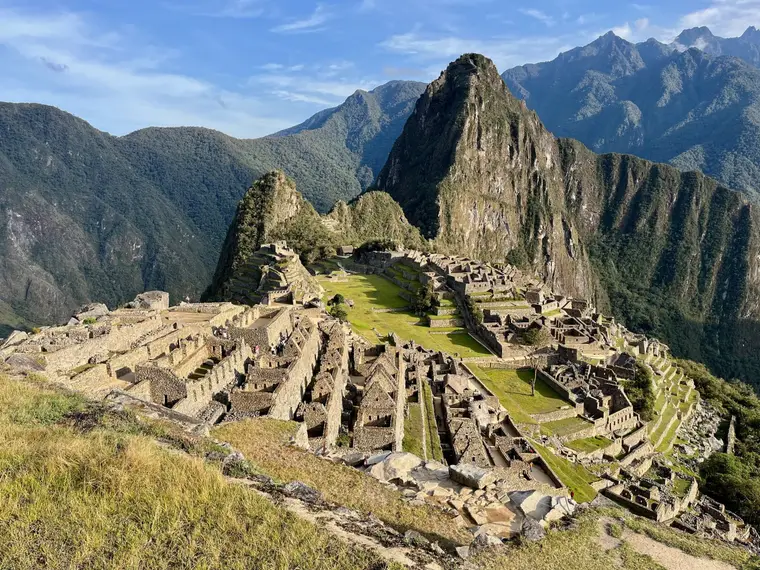Machu Picchu: A Cidade Perdida dos Incas e sua Importância na Geografia Sagrada