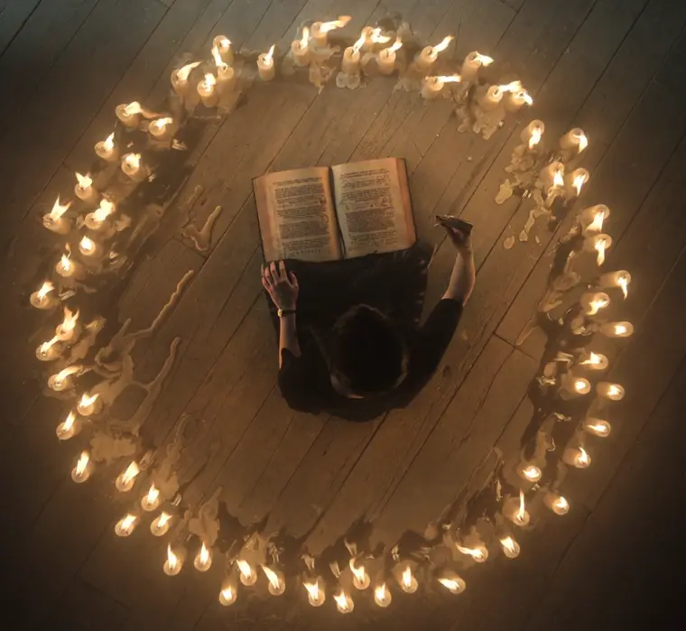 O Sabbath das Bruxas: Anatomia de uma Invenção