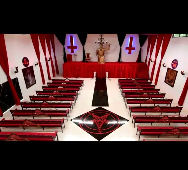 O Satanic Temple: O Grupo que Usa Satã como Instrumento Jurídico