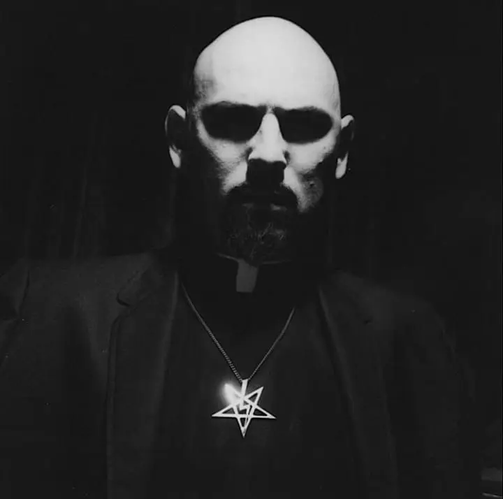 O Satanismo de Anton LaVey: Filosofia e Práticas