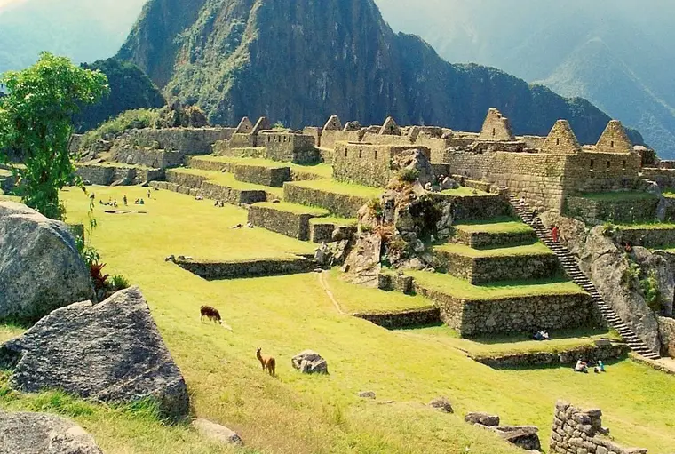 O Sítio Arqueológico de Machu Picchu: A Descoberta da Civilização Inca