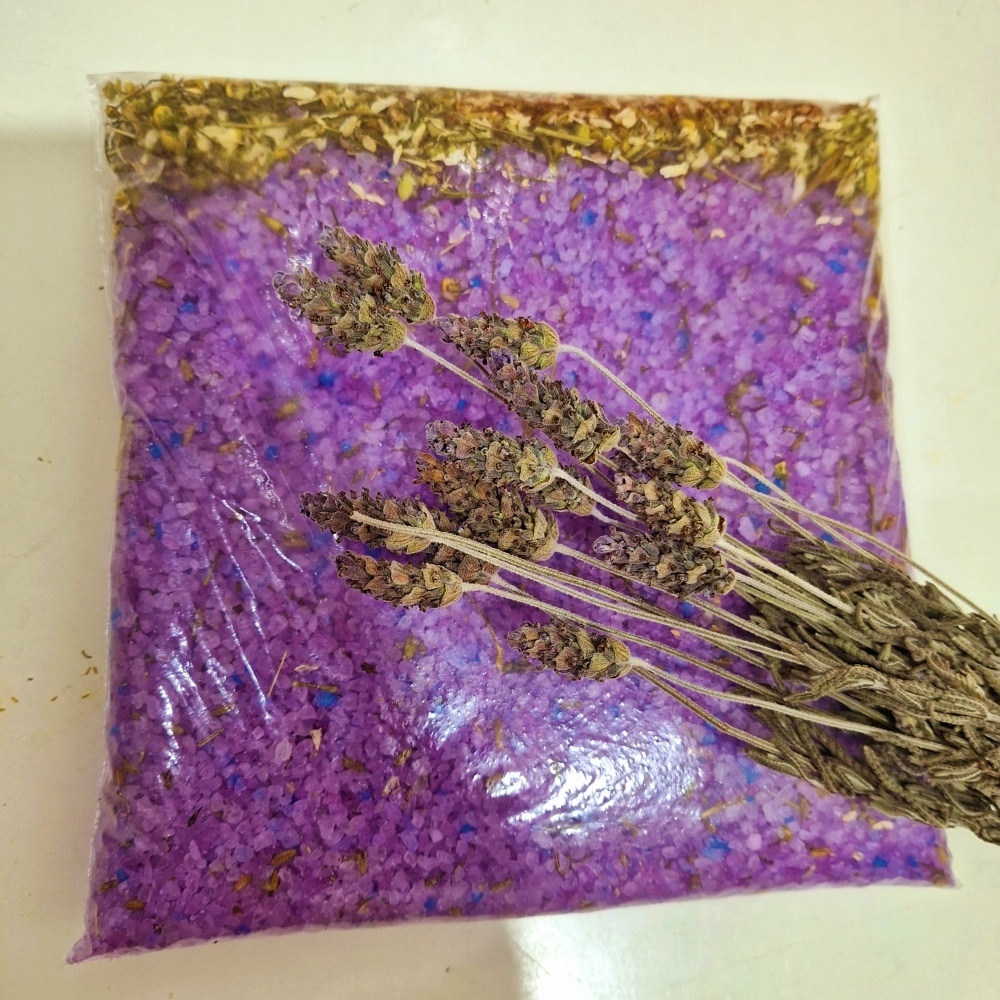 Escalda Pés 1Kg Lavanda Com Camomila Ervas.